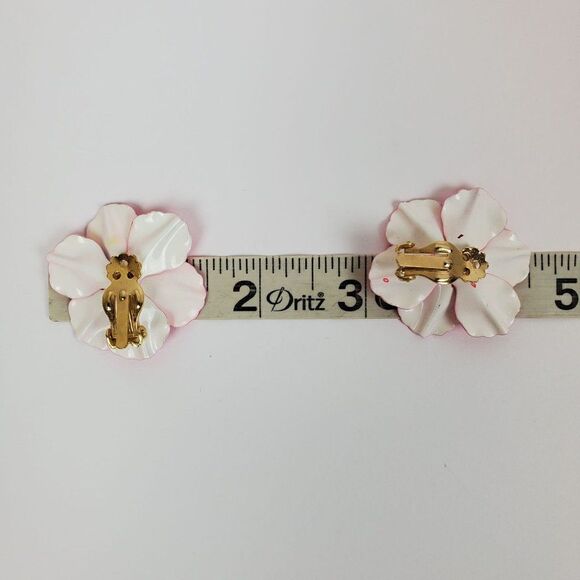 Vtg Neon Pink Black Enamel Flower Floral Chunky Big Clip On Gold Tone Earrings - Picture 5 of 6